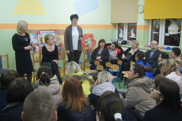 Gmina Kamieńsk: Spotkanie w sprawie przypadku zachorowania na gruźlicę w przedszkolu w Kamieńsku (19 stycznia 2016)