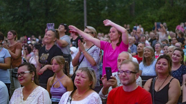 Fani Piaska znakomicie bawili się na koncercie w Inowrocławiu