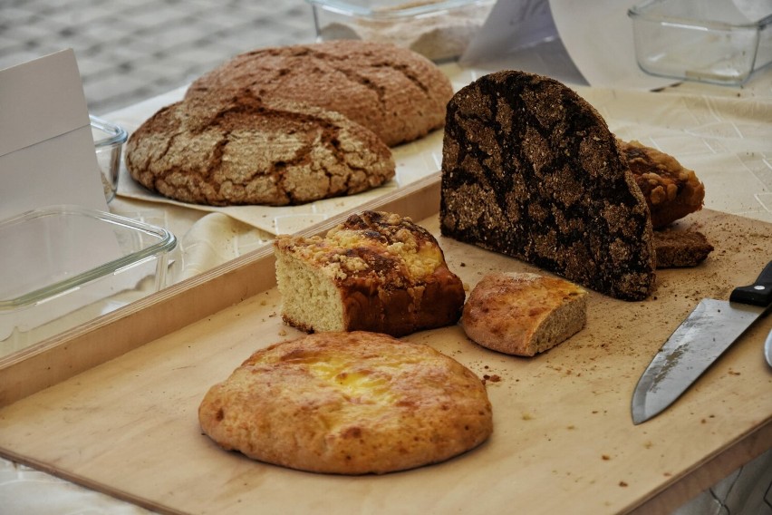 Rolnicy z gminy Lipnica Murowana uczyli w Krakowie, jak samodzielnie wypiekać chleb