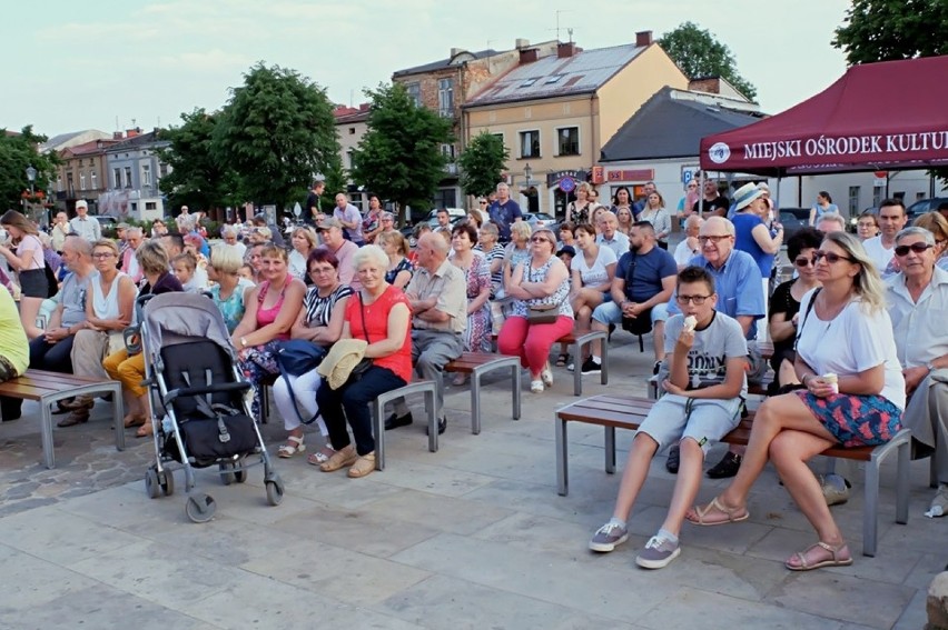 Koncert muzyki klezmerskiej na olkuskim Rynku [FOTORELACJA]