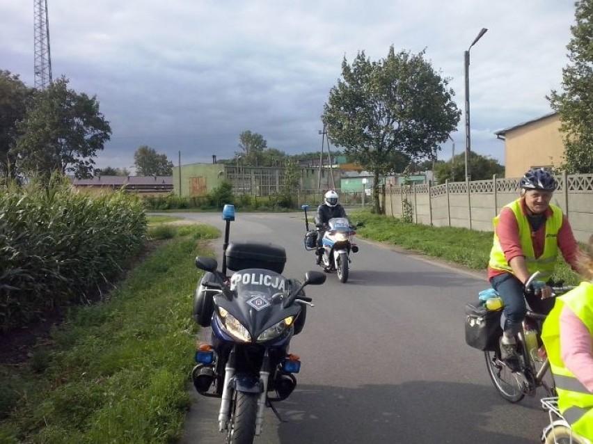 Rowerzystów z Osięcin kręci bezpieczeństwo [zdjęcia]