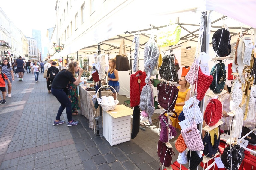 Dizajn na Chmielnej. Polscy projektanci sprzedają swoje...