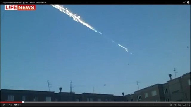 10 kilometr&oacute;w nad miastem eksplodował meteoryt