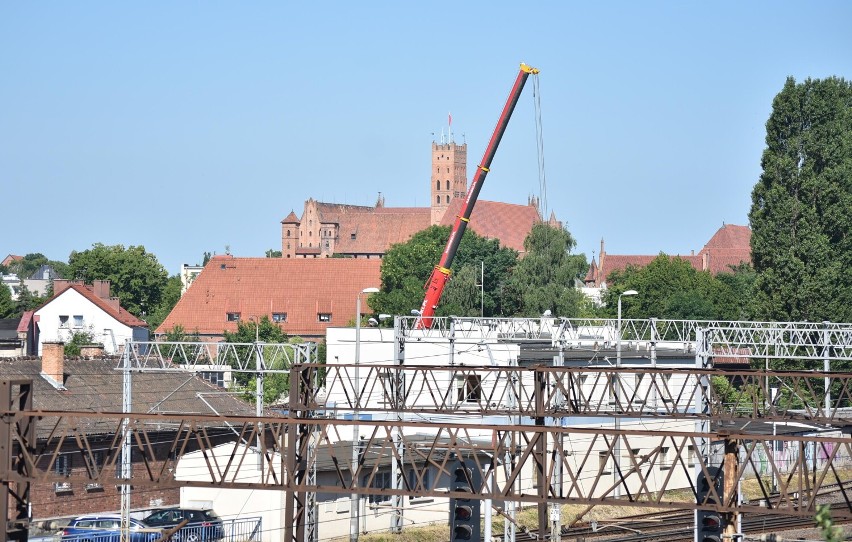 Malbork. Rozbiórka dawnego Pemalu. Czy charakterystyczny napis uda się zachować? Inwestorzy zapewniają, że zostaje