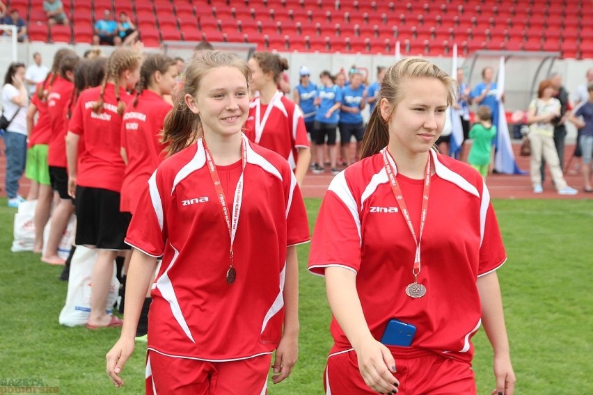 Mistrzostwa Polski juniorek młodszych U16 Włocławku 2016. Wręczenie pucharów [zdjęcia]