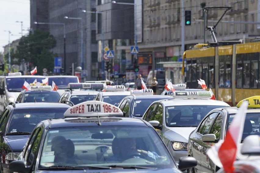 Kolejny protest taksówkarzy w Warszawie. Kierowcy znów zablokują miasto?