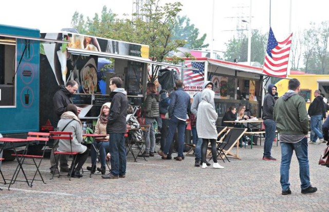 Kolejny raz na terenie Galerii Kazimierz zagości najlepszy polski street food! Ta edycja jest bardzo szczególna - podczas zlotu wybierzemy najlepszego food trucka, który będzie reprezentował nasz kraj podczas finału European Street Food Awards w Berlinie!

Kiedy: sobota i niedziela, 1-2 września 2018
Gdzie: Galeria Kazimierz, ul. Podgórska 34