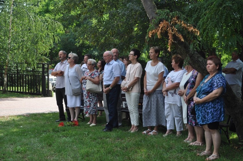 Gm. Książ Wlkp.: szkoła w Chrząstowie skończyła 70 lat. Tak...