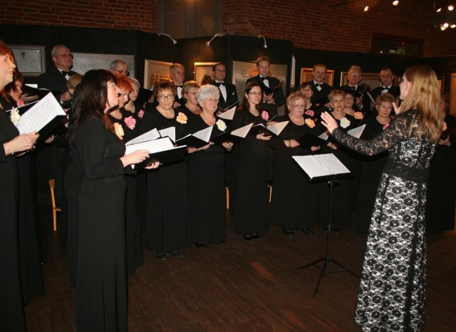Koncert kolęd w wykonaniu chóru Presto Cantabile w Muzeum Miejskim w Tychach (2010 r.)