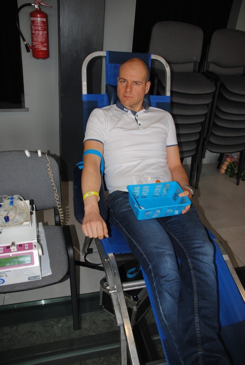 Akcja oddawania krwi w Pleszewie. Ponad 150 osób stawiło się w Zajezdni Kultury, aby podzielić się życiodajnym płynem