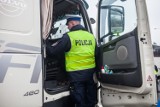 Nietrzeźwy kierowca tira z powiatu tarnowskiego zatrzymany na obwodnicy Dąbrowy Tarnowskiej. 45-latkowi grozi nawet 3 lata więzienia