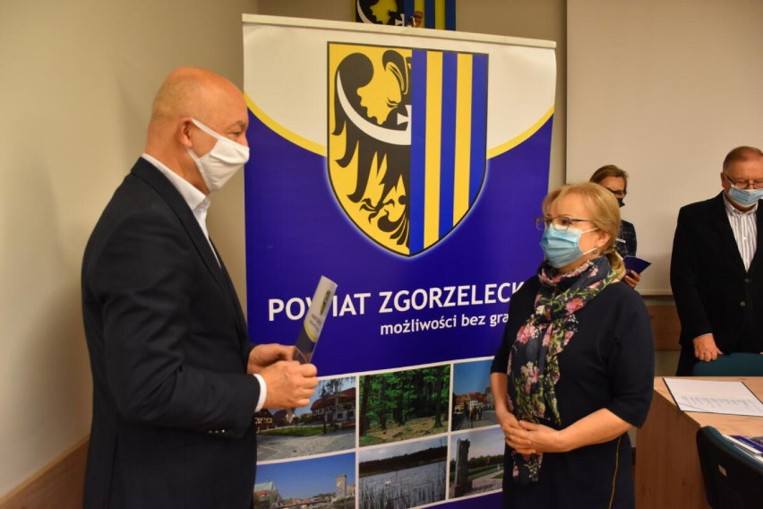 Zgorzelec: Nagrody dla nauczycieli rozdane. Zobacz, kto został wyróżniony [ZDJĘCIA]