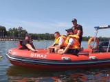 Kłusownicy zarzucili sieci na Pogorii w Dąbrowie Górniczej. Znalazł je wodny patrol strażaków i policjantów 