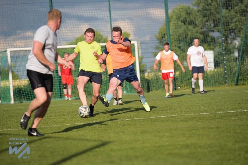 Lubliniec: Piknik na Orliku przy Kochcickiej. Otwarto sezon letni. Było na sportowo i coś dla młodych mam [ZDJĘCIA]