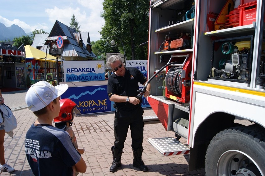 Letnia Redakcja: Strażacy przyjechali na Krupówki
