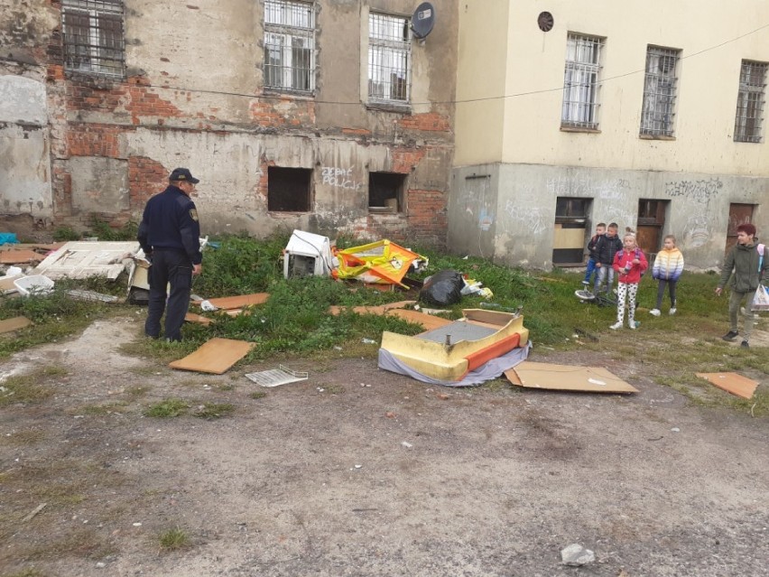 19.09.2019 
Dyżurny Straży Miejskiej w Wałbrzychu otrzymał...