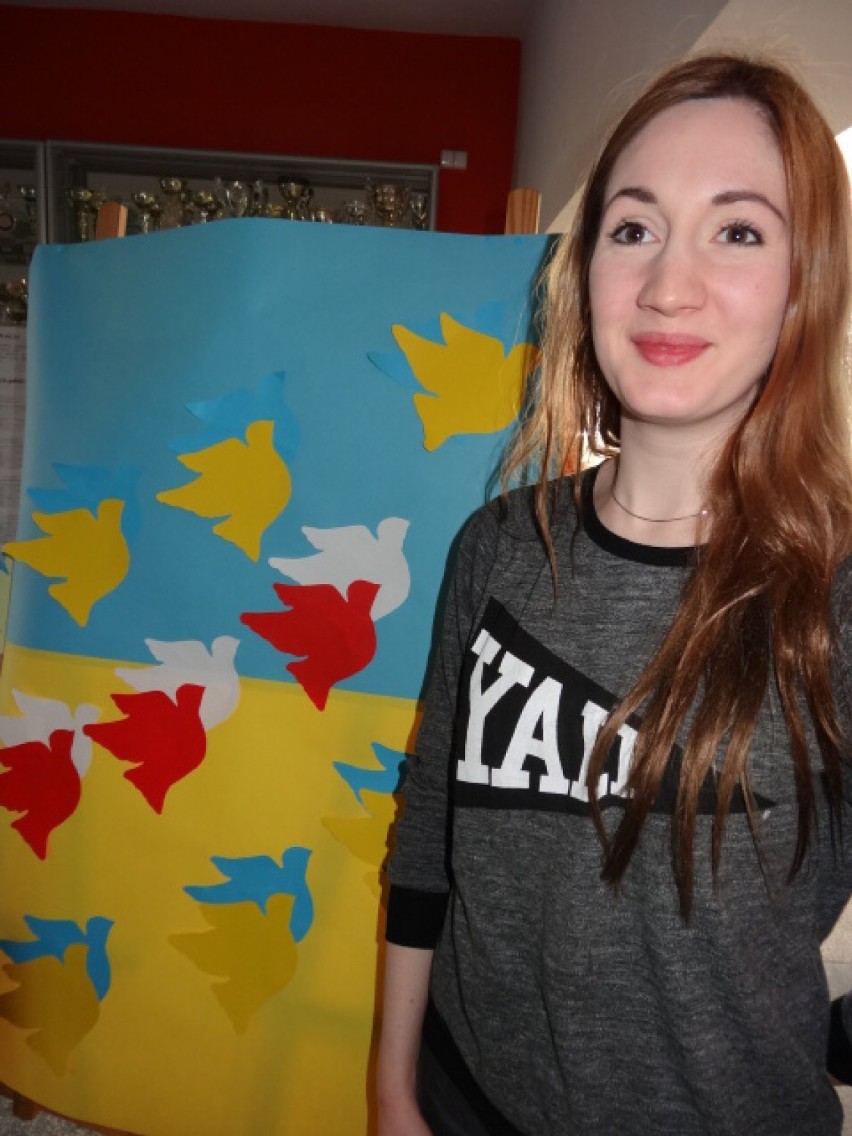 XI LO w Poznaniu: Uczniowie wspierają Ukrainę