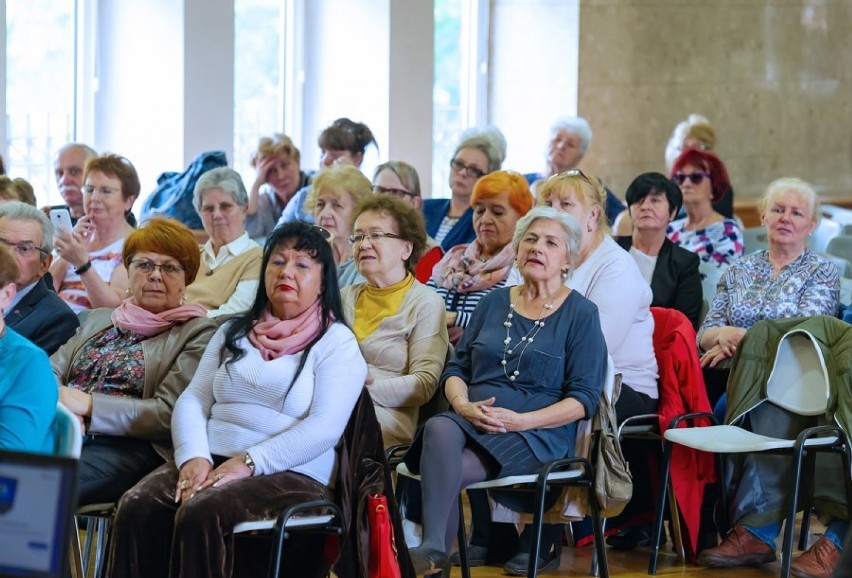 Zakończenie roku Uniwersytetu Trzeciego Wieku w Bytomiu