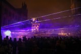 WOŚP 2024. Wielka Orkiestra Świątecznej Pomocy zaczęła swój finałowy koncert w Toruniu [Światełko Do Nieba]