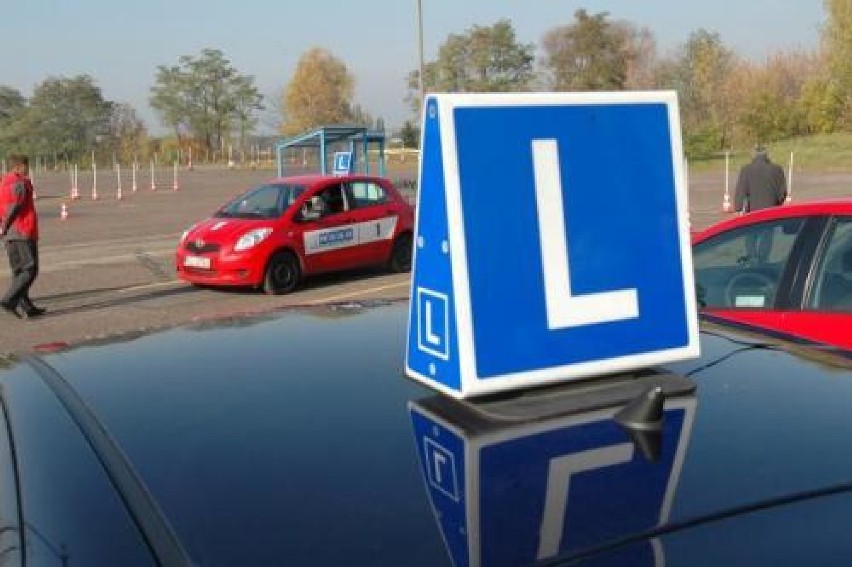 30. Ośrodek Szkolenia Kierowców  „AUTO – STOP”  Adam Górski...