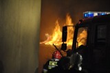 Nocny pożar na ul. POW w Sieradzu (zdjęcia)