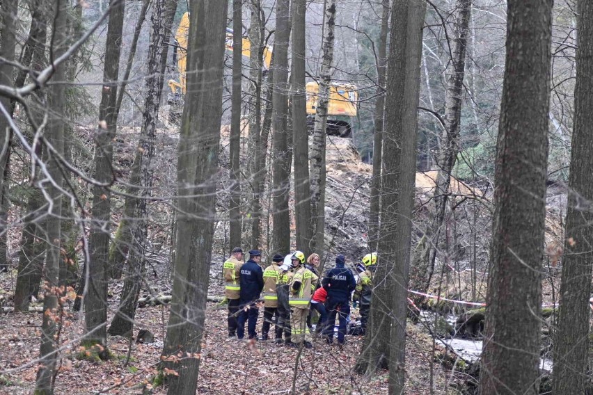 Ciało turysty z Niemiec znaleziono w okolicach prac leśnych...