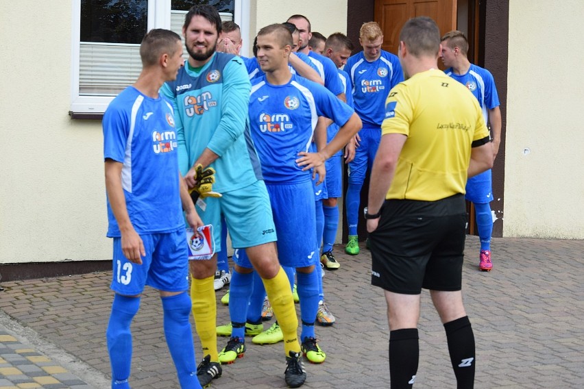 Piłka nożna – IV liga: beniaminek ze Śmiłowa lepszy od Polonii 1912 Leszno! Zobaczcie zdjęcia