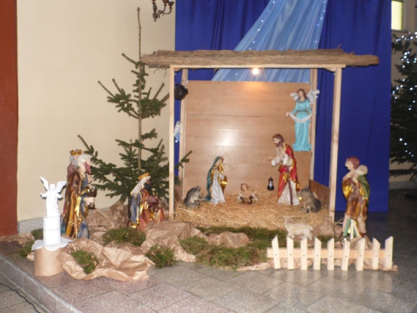 Szopka bożonarodzeniowa w kościółku w Poźrzadle k/ Łagowa. Zobaczmy narodziny Jezusa w stajence
