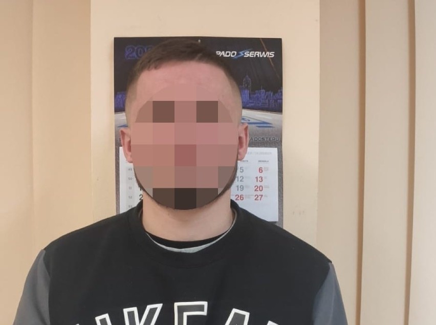 Kraków. Ukradli ze sklepu alkohol za ponad 30 tys. zł i wpadli w ręce policji