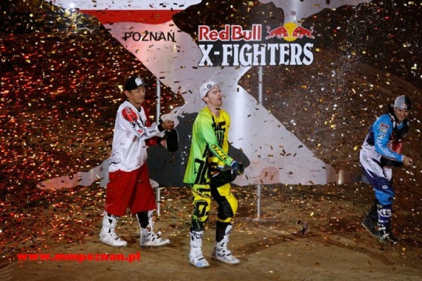 zdjęcia z Red Bull X-Fighters 2011