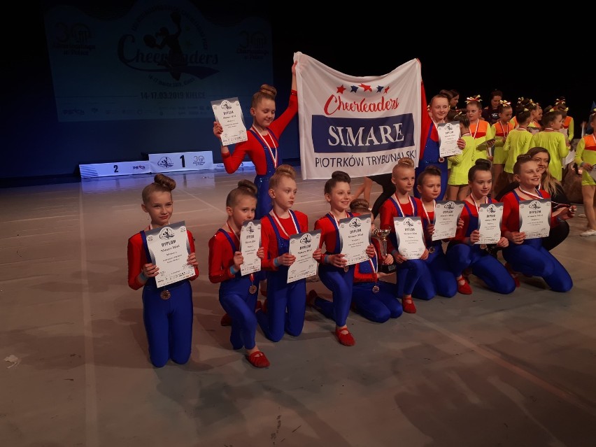 Cheerleaders Simare brązowymi medalistkami Mistrzostw Polski...