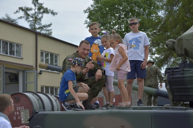 Pożegnanie w Żurawicy. W ciągu miesiąca nasi żołnierze dotrą na Łotwę.