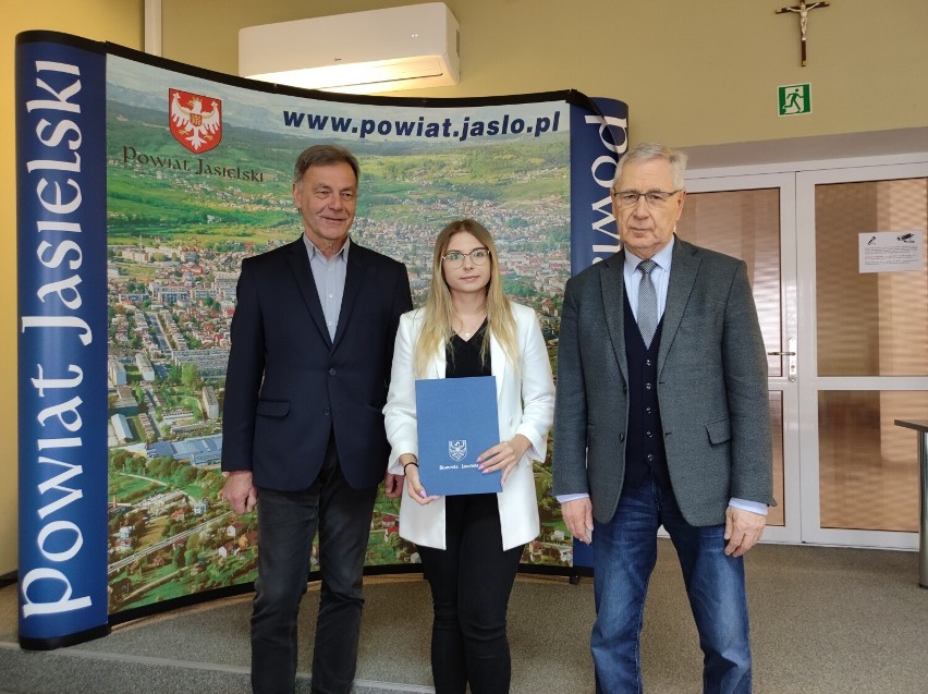 Sportowcy nagrodzeni przez władze powiatu jasielskiego