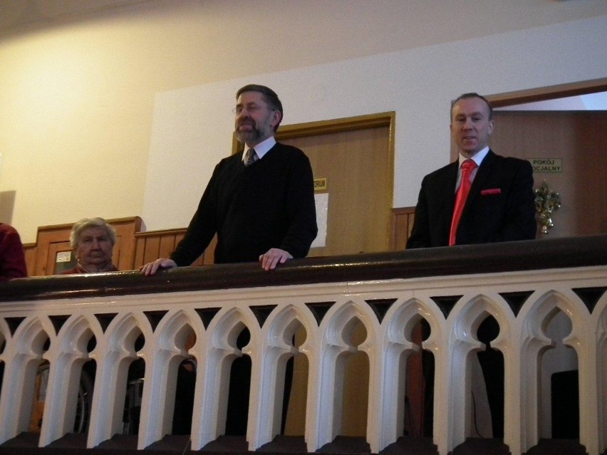 Śrem: chór Moniuszko zaśpiewał w DPS Psarskie