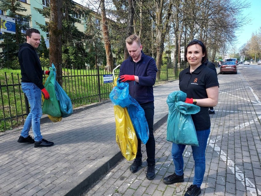 Udane wiosenne porządki w Sandomierzu. Wolontariusze zebrali trzy tony śmieci. Zobacz zdjęcia 