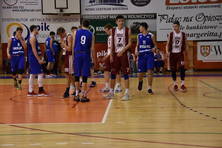 Europejska liga EYBL: Młodzi koszykarze dają niezłe widowisko 