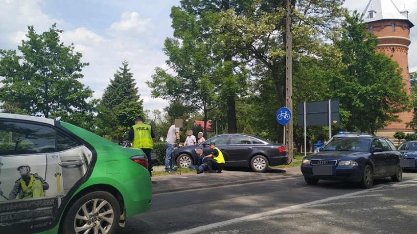 Wywrotka jednośladu na Wojska Polskiego (FOTO)