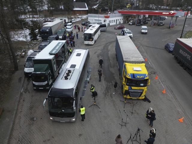 Briefing prasowy w Głogoczowie poświęcony akcji „Bezpieczny autokar – ferie 2023”
