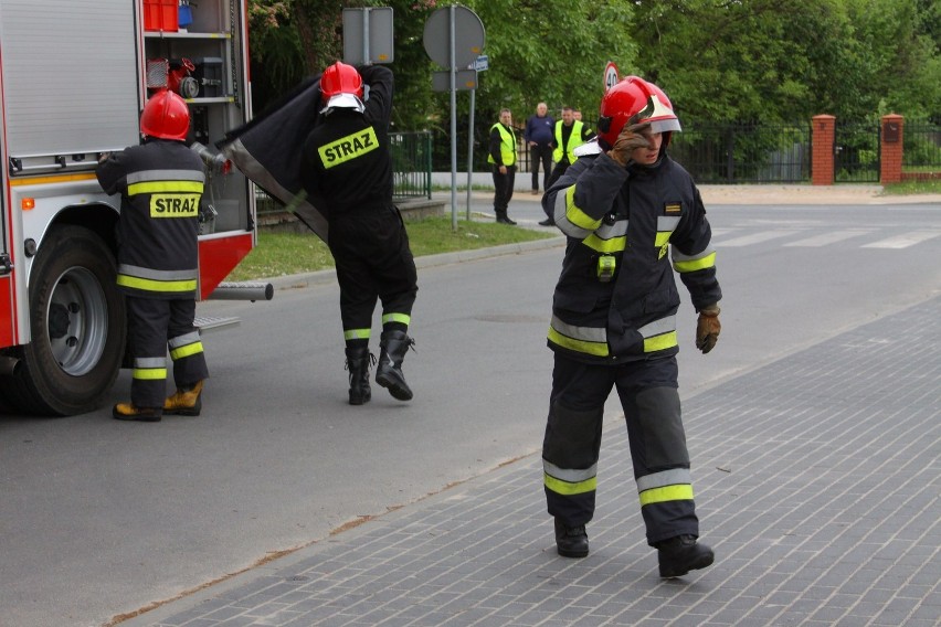 Puławy: Ruszyły międzywojewódzkie ćwiczenia strażackie (zdjęcia)