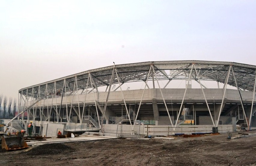 stadion miejski w bielsku
