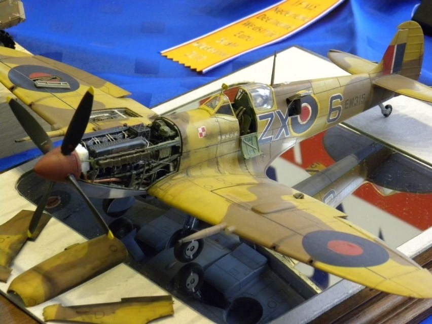 Model ubiegłorocznego festiwalu, Spitfire Mk IX c z...