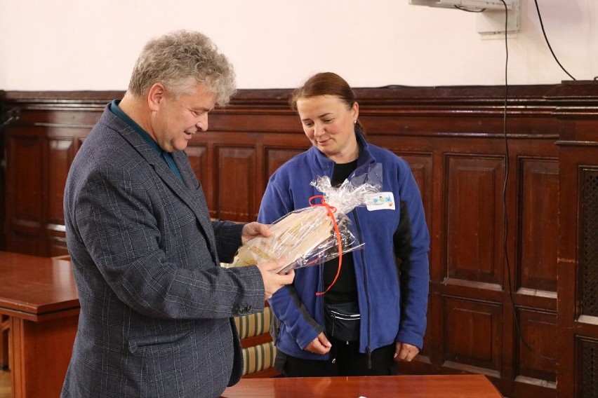 Młodzież ze stowarzyszenia na rzecz Osób Niepełnosprawnych odwiedziła Lębork