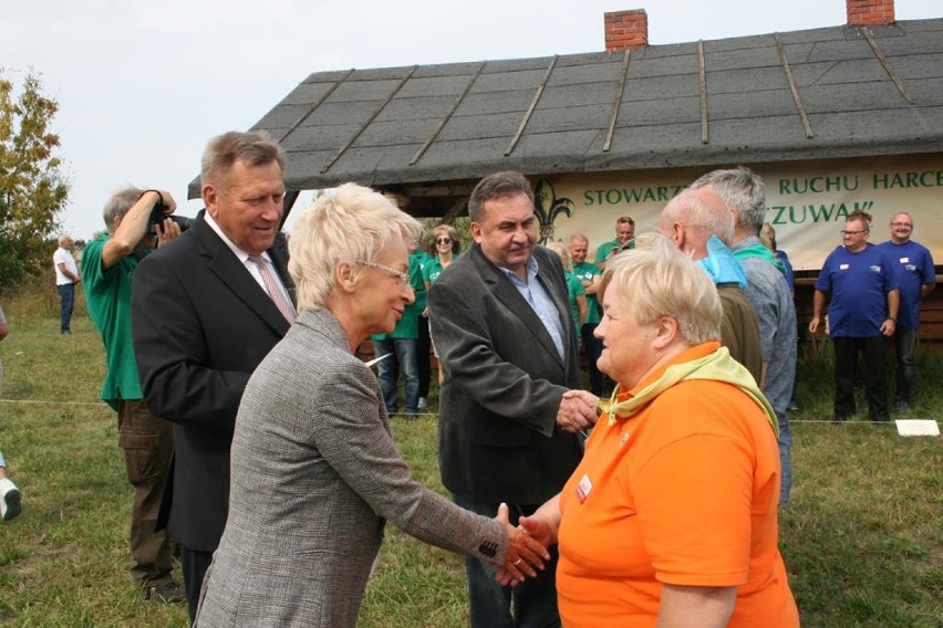 Niepodległościowy Zlot ZHP w gminie Janów ZDJĘCIA