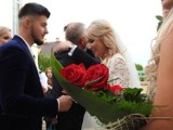 Natalia Mancewicz wyszła za mąż. Na weselu było kilkaset osób! Siostra Miss Polonii gości przyjęła w nowej stodole weselnej [ZDJĘCIA]