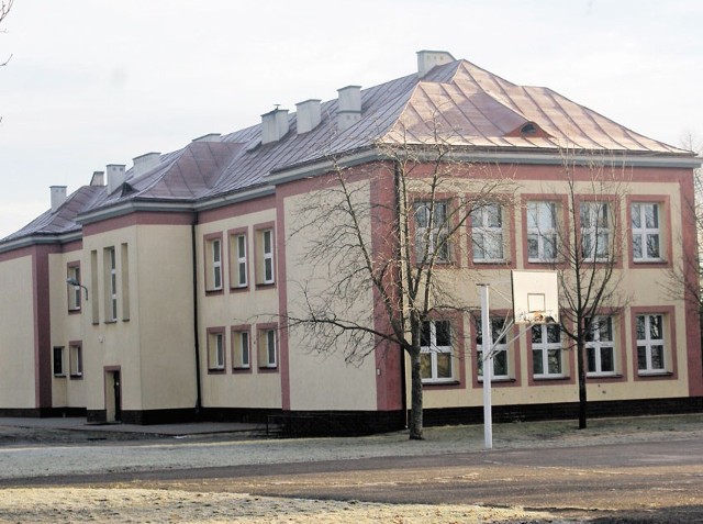 Jeszcze w tym roku ma się rozpocząć budowa hali sportowej przy szkole w Rzechcie