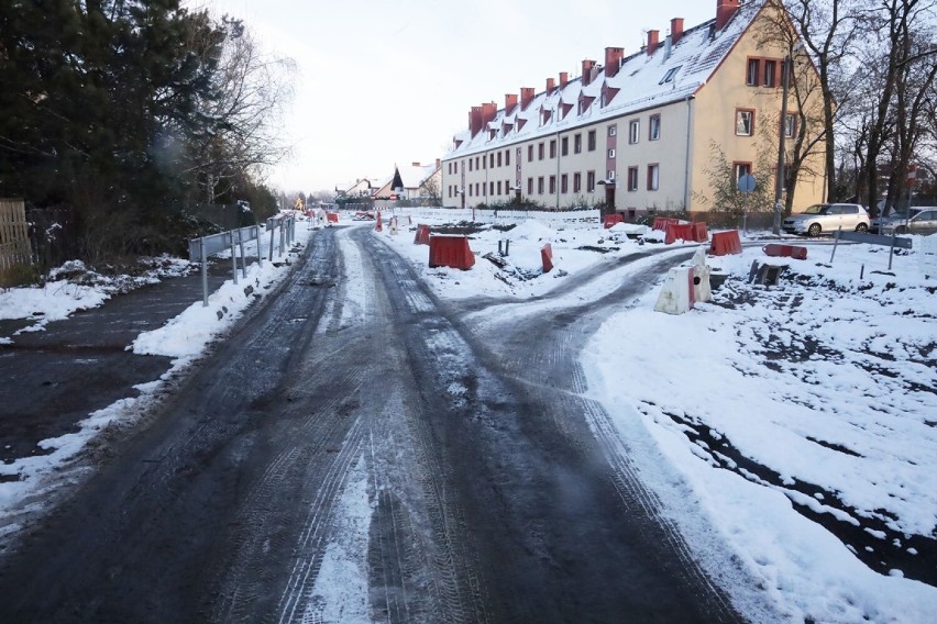 Legnica: Budowa zbiorczej drogi w okolicach ulicy Koskowickiej i Okrężnej, zobaczcie aktualne zdjęcia