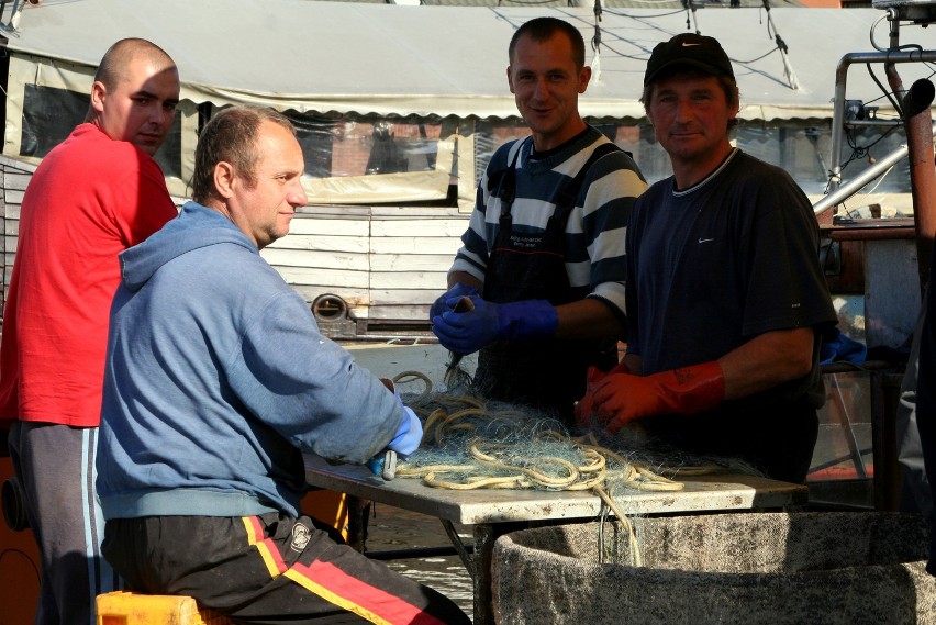 Łebski Dzień Rybaka. Odznaczono najbardziej zasłużonych rybaków z Łeby