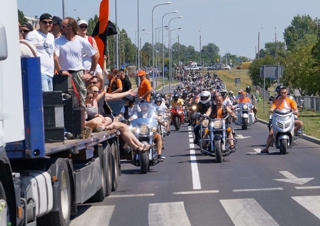 W piatek, 30 czerwca, rozpocznie się w Inowrocławiu XVIII Zlot Motocyklowy "Na Soli". Towarzyszyć mu będzie tradycyjna parada motocykli ulicami Inowrocławia, z Mątew pod Galerię Solną