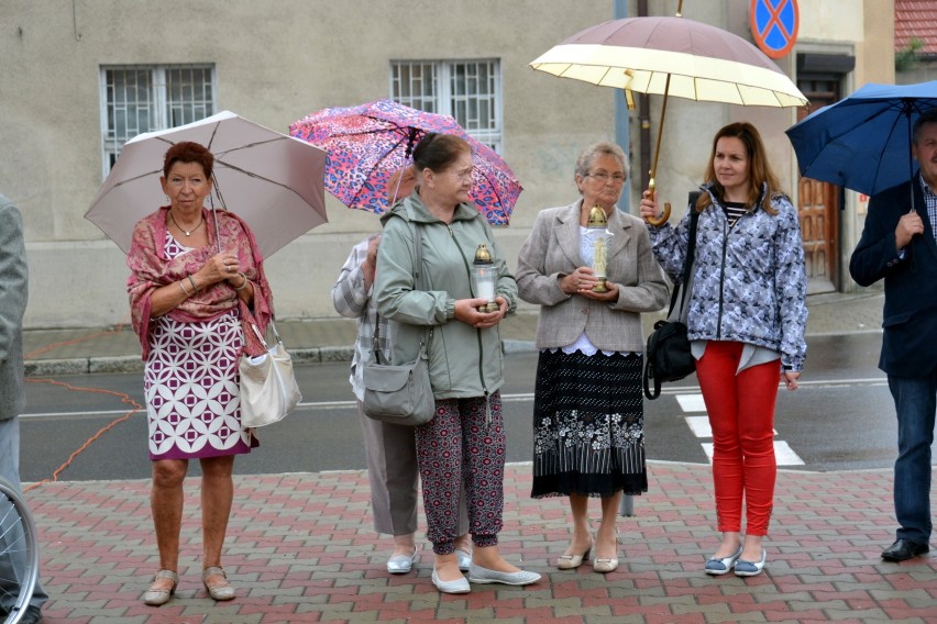 Sztandary Związku Harcerstwa Polskiego i Świebodzińskiego...