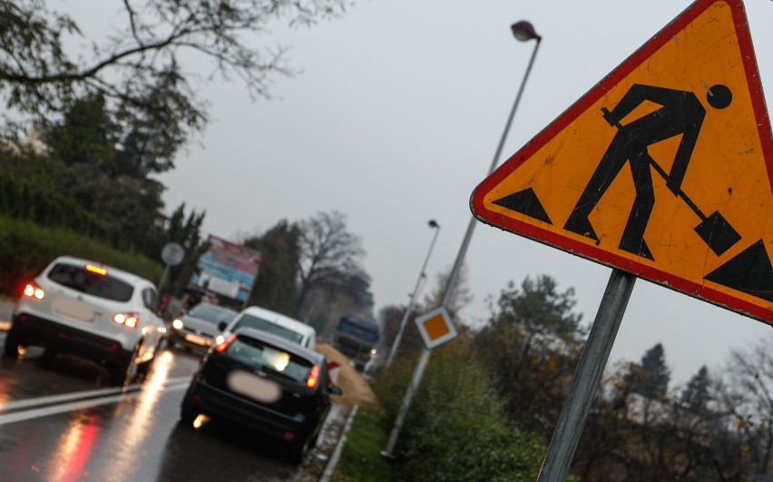 Szykują się pierwsze wiosenne remonty dróg w Jarosławiu. Miasto ogłosiło już pierwsze przetargi